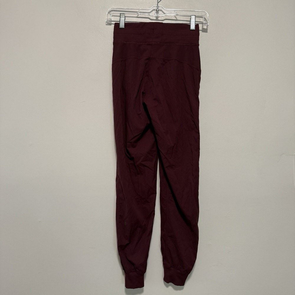 Lululemon Dance Studio Mid-Rise Jogger Swift *Full Length in Purple Size 0 - Picture 5 of 8